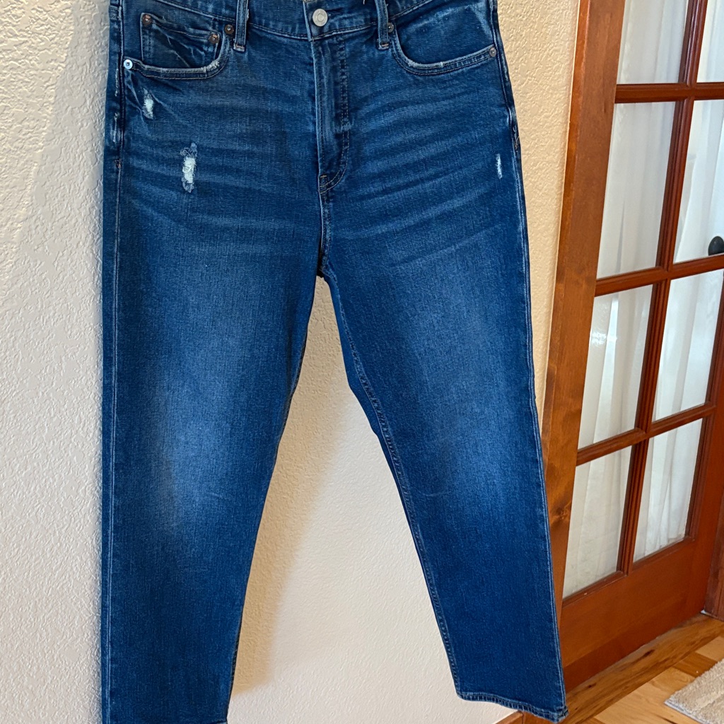 Gap Ankle Jeans. Excellent Condition